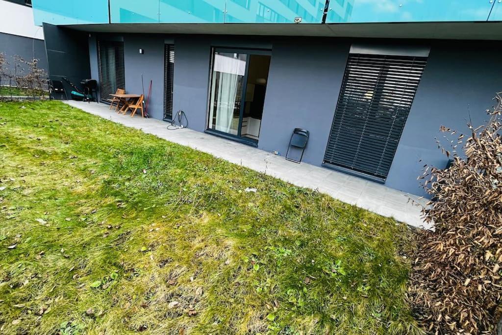 Apartment Holesovice, Garden, Garage Praga Exterior foto